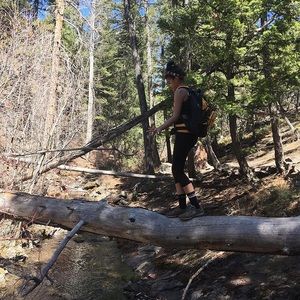 Meet your Posher, Hillary